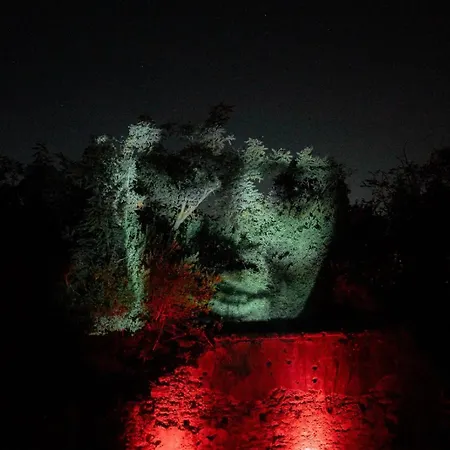 Hostel Batteria Chiodo Rifugio Escursionistico E Culturale