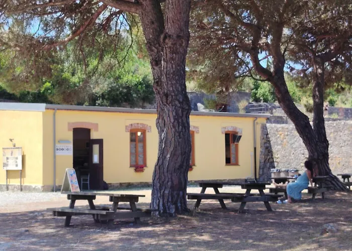 Batteria Chiodo Rifugio Escursionistico E Culturale אכסניה *