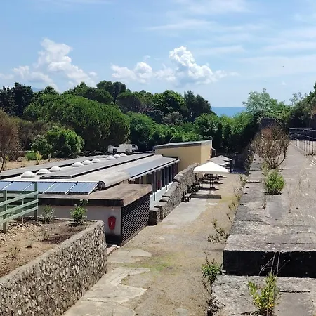 Batteria Chiodo - Rifugio Escursionistico E Culturale Auberge de jeunesse *